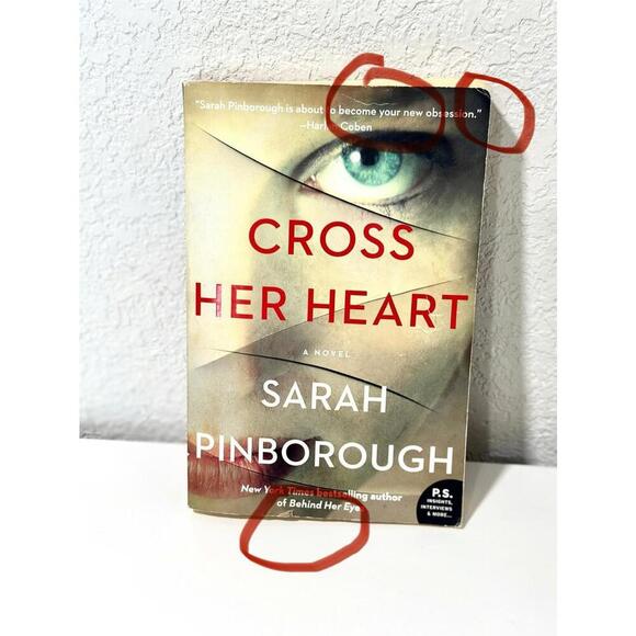 Cross Her Heart : A Novel by Sarah Pinborough First Paperback Edition 2018 - Picture 6 of 10